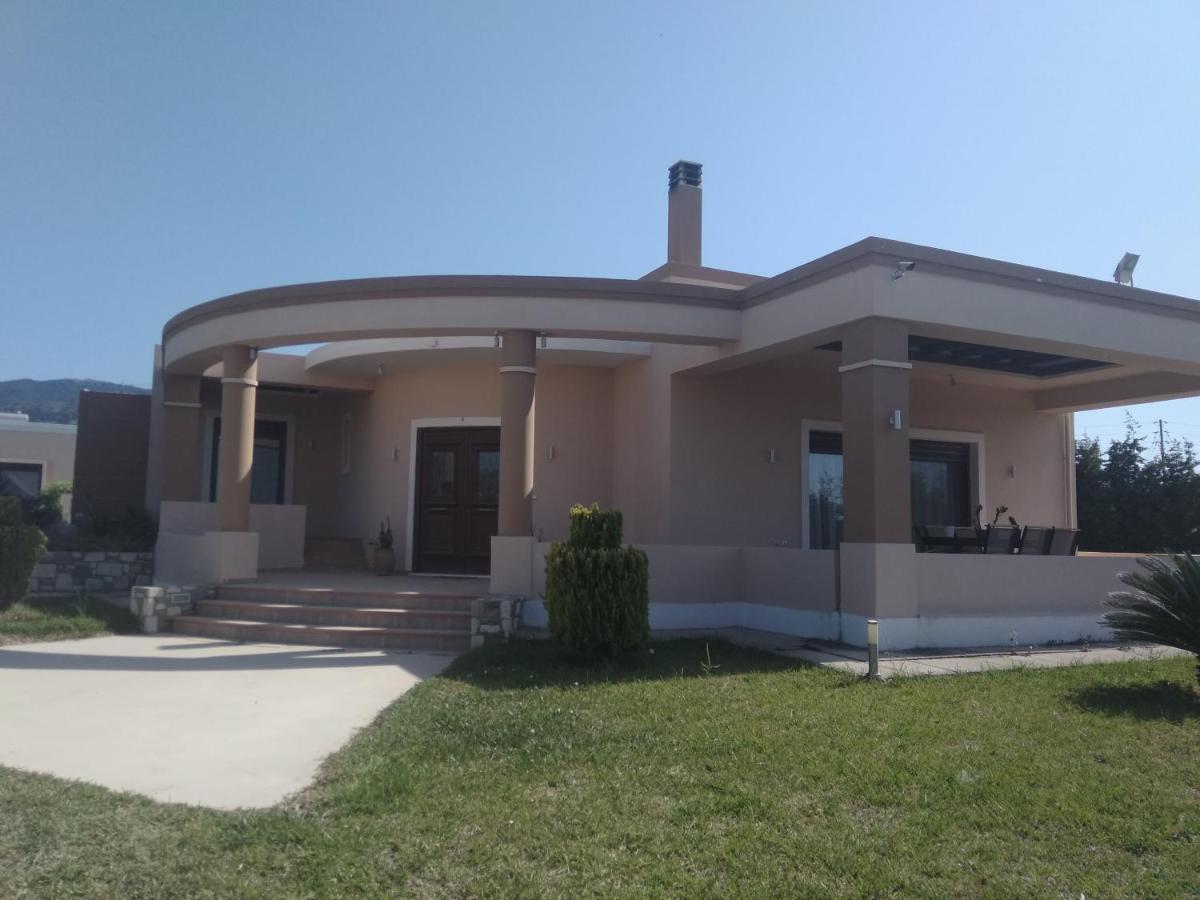 Kos Villa - Family Comfort With Large Garden, Jacuzzi Esterno foto