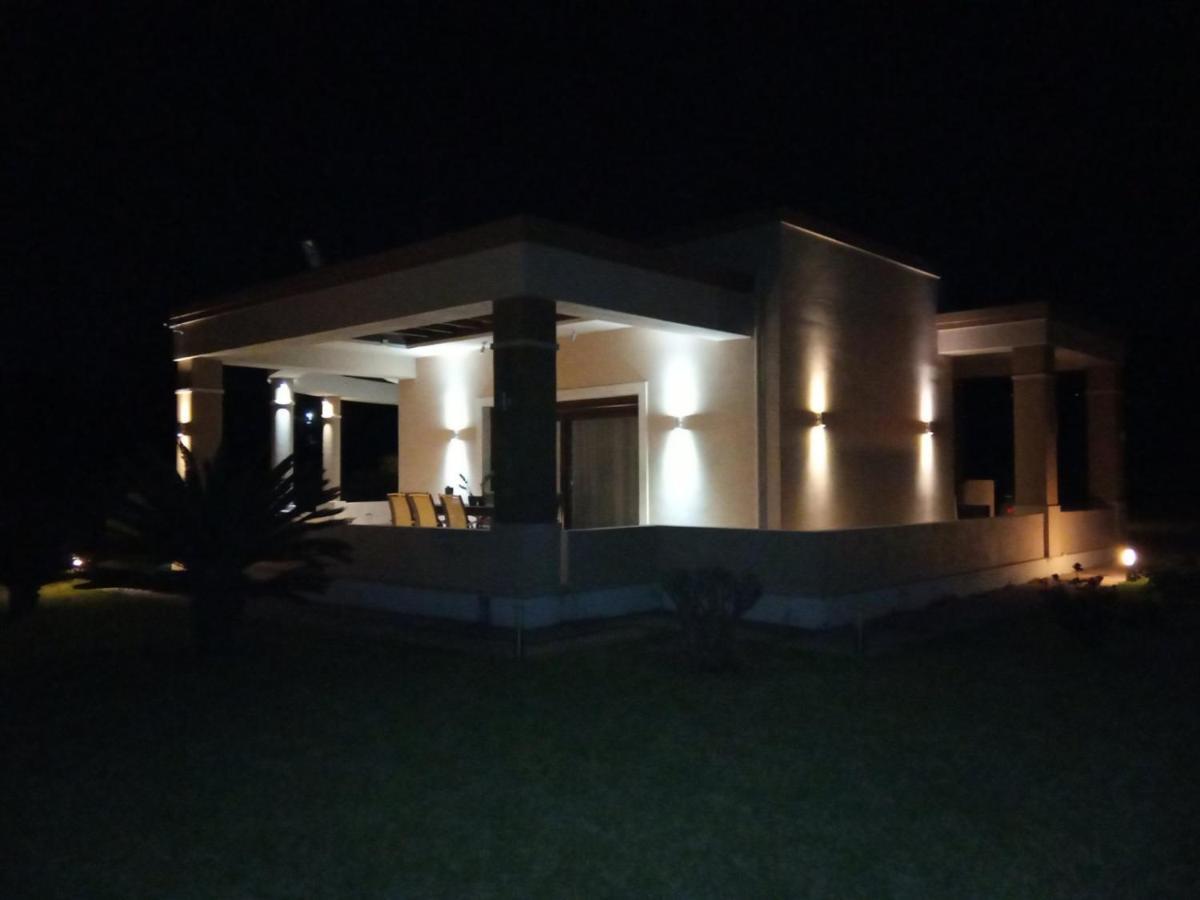 Kos Villa - Family Comfort With Large Garden, Jacuzzi Esterno foto
