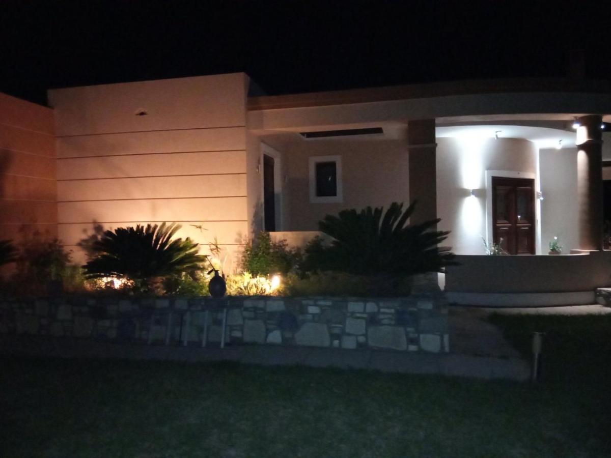 Kos Villa - Family Comfort With Large Garden, Jacuzzi Esterno foto